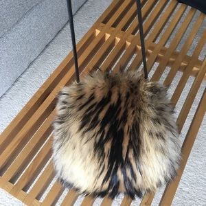 Purse Fur Muff  🐾 with hand warmer ❄️